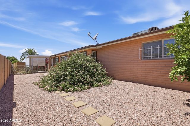 4247 E CARMEL Avenue, Mesa, AZ 85206