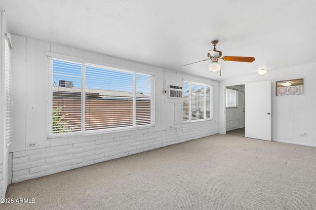 4247 E CARMEL Avenue, Mesa, AZ 85206