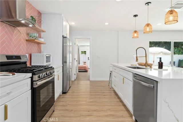 2214 Edna Drive, Santa Ana, CA 92706