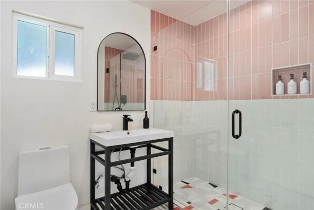 2214 Edna Drive, Santa Ana, CA 92706