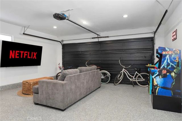 2214 Edna Drive, Santa Ana, CA 92706