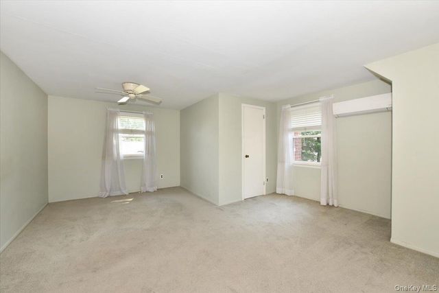 344 New York Avenue, Massapequa Park, NY 11762