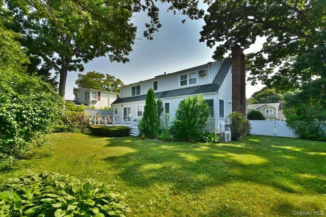 344 New York Avenue, Massapequa Park, NY 11762