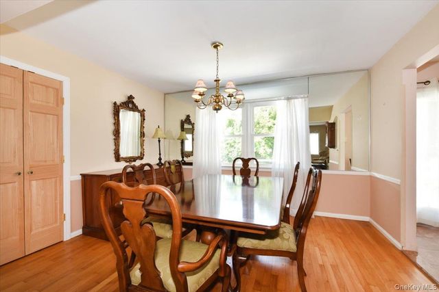 344 New York Avenue, Massapequa Park, NY 11762