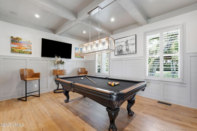 7 Peninsula Drive, Hilton Head Island, SC 29926