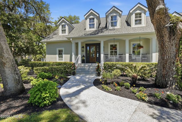 7 Peninsula Drive, Hilton Head Island, SC 29926