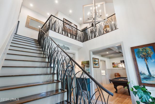7 Peninsula Drive, Hilton Head Island, SC 29926