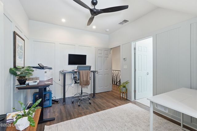 7 Peninsula Drive, Hilton Head Island, SC 29926