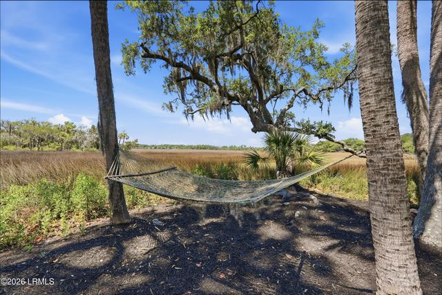 7 Peninsula Drive, Hilton Head Island, SC 29926