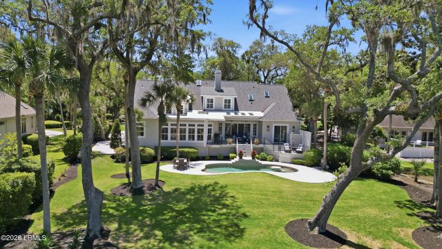 7 Peninsula Drive, Hilton Head Island, SC 29926