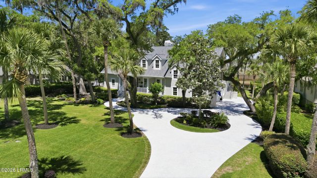 7 Peninsula Drive, Hilton Head Island, SC 29926