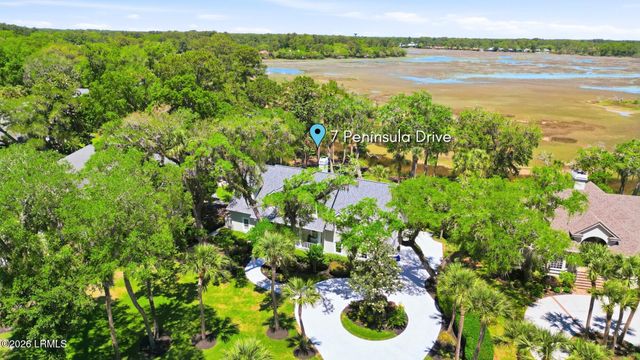 7 Peninsula Drive, Hilton Head Island, SC 29926
