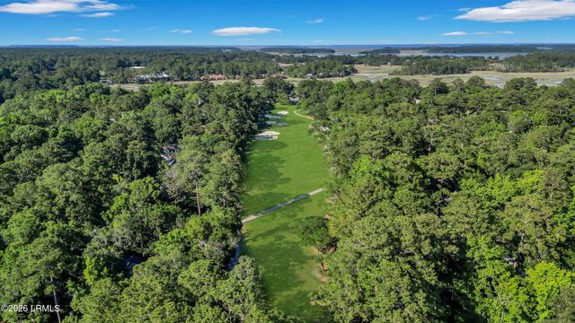 7 Peninsula Drive, Hilton Head Island, SC 29926