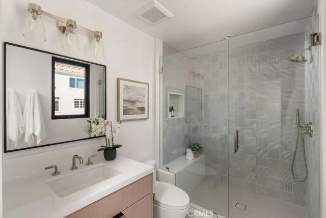 2501 Seaview Avenue, Corona Del Mar, CA 92625