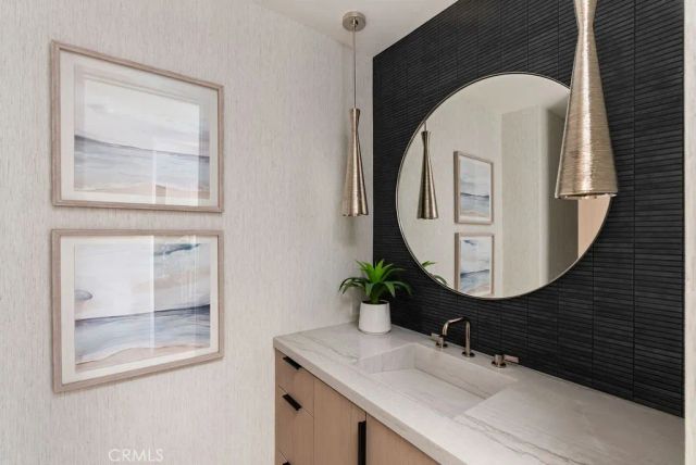 2501 Seaview Avenue, Corona Del Mar, CA 92625