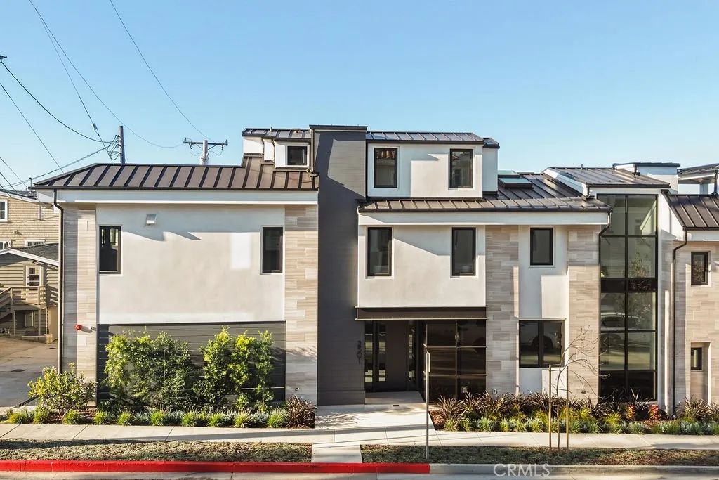 2501 Seaview Avenue, Corona Del Mar, CA 92625