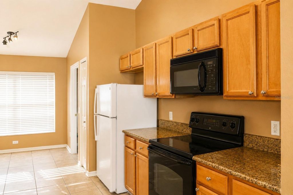 Image 15 of property listing at 145 THORNBURY DRIVE, Kissimmee, FL 34744