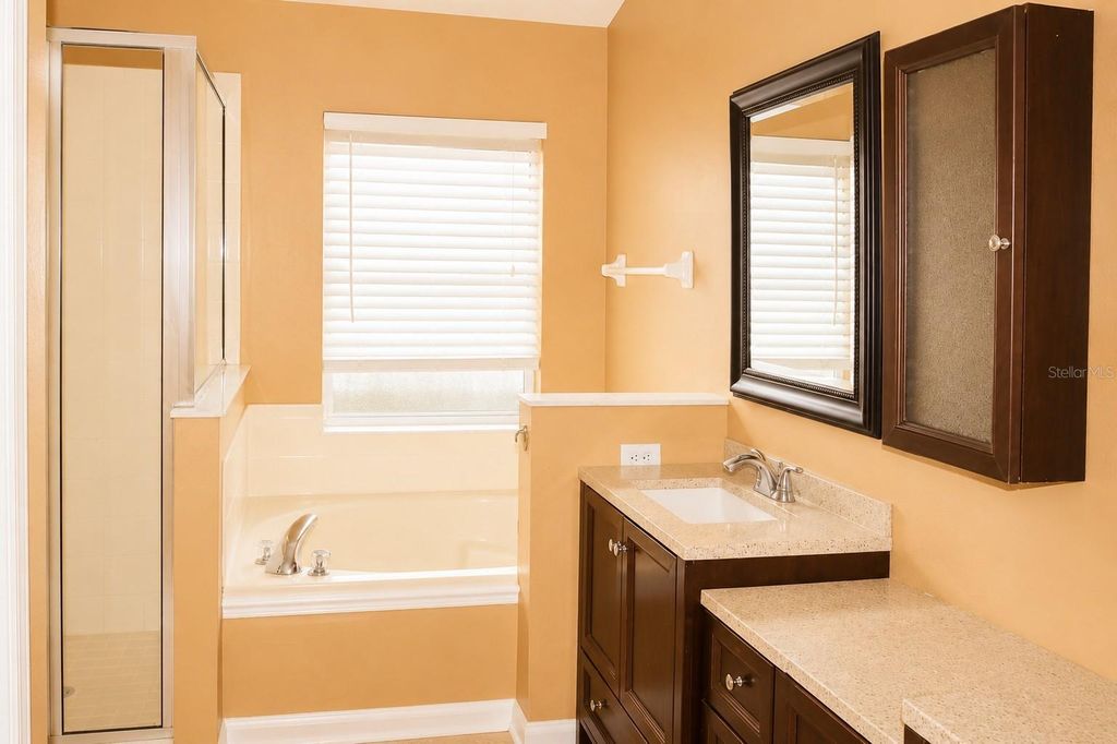 Image 25 of property listing at 145 THORNBURY DRIVE, Kissimmee, FL 34744