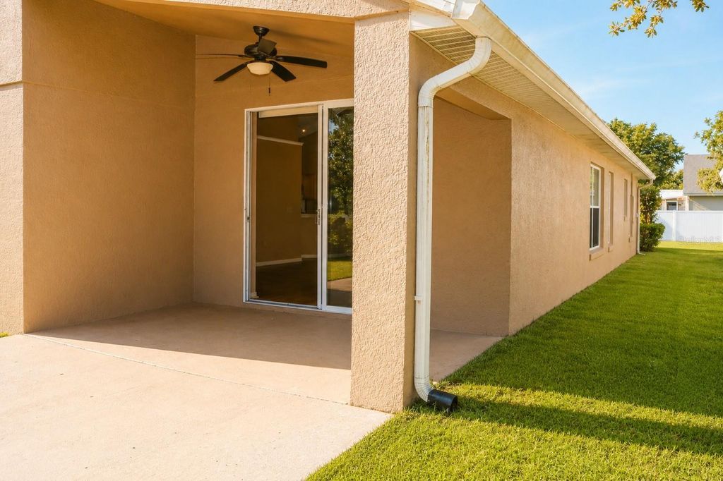 Image 37 of property listing at 145 THORNBURY DRIVE, Kissimmee, FL 34744