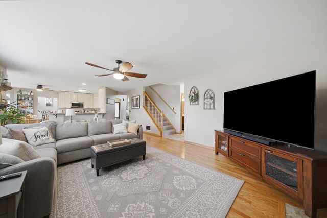25013 Sandra Lane, Plainfield, IL 60544