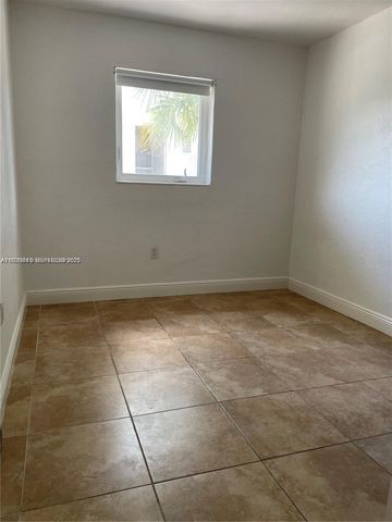 8607 SW 68th Ct 26, Pinecrest, FL 33156