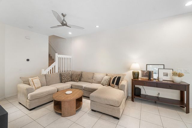 5548 Boynton Gardens Drive, Boynton Beach, FL 33437
