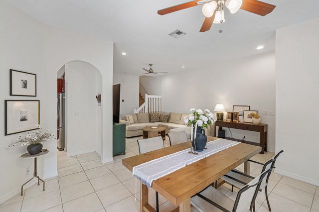 5548 Boynton Gardens Drive, Boynton Beach, FL 33437