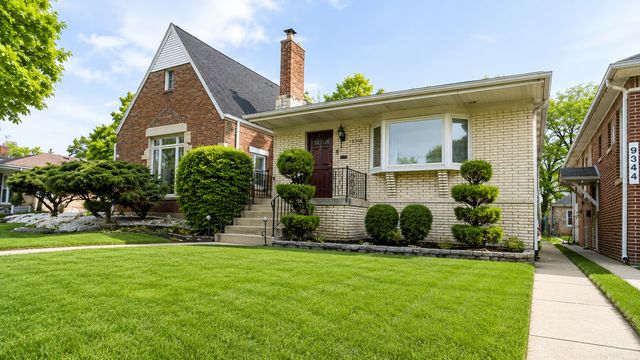 9348 S Michigan Avenue, Chicago, IL 60619