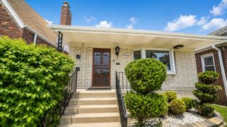 9348 S Michigan Avenue, Chicago, IL 60619