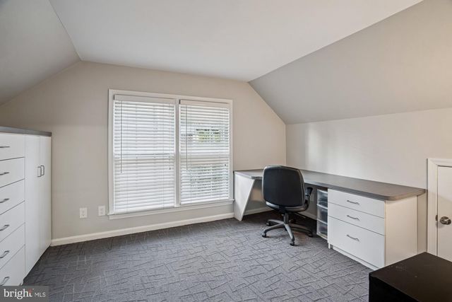 11509 FARMLAND DR, North Bethesda, MD 20852