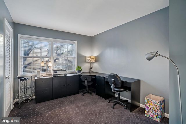 11509 FARMLAND DR, North Bethesda, MD 20852