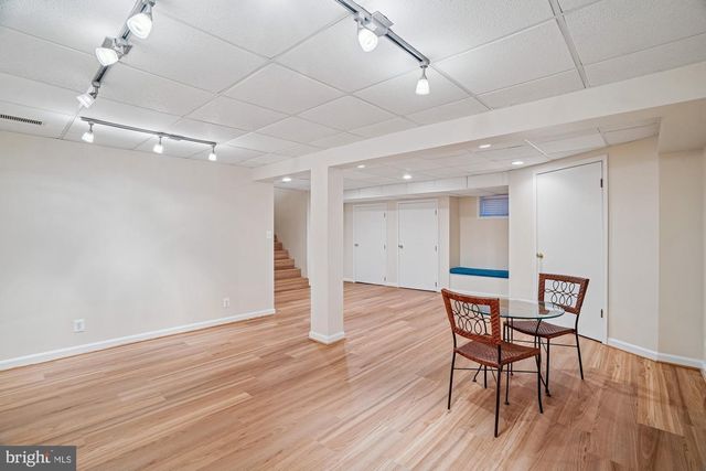 11509 FARMLAND DR, North Bethesda, MD 20852