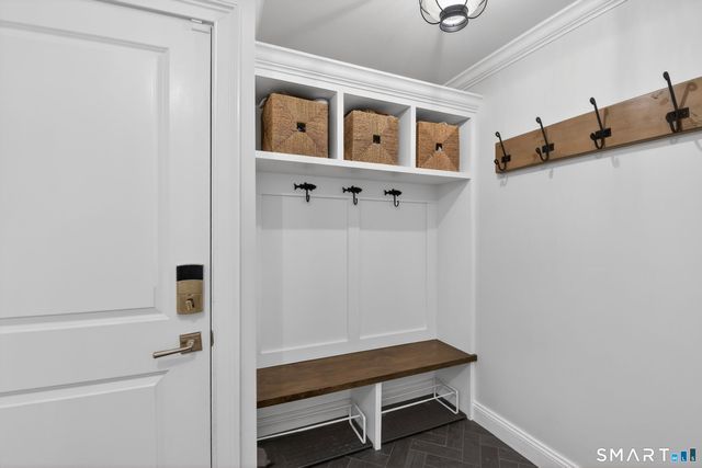 12 Howe Place, Milford, CT 06460