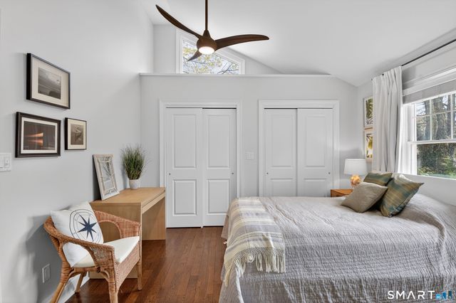 12 Howe Place, Milford, CT 06460