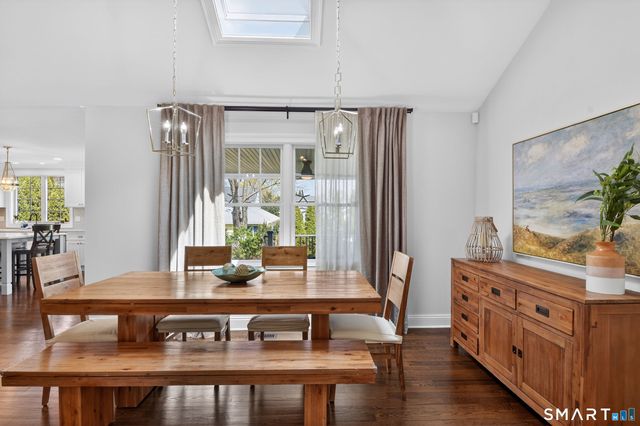 12 Howe Place, Milford, CT 06460