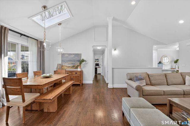 12 Howe Place, Milford, CT 06460