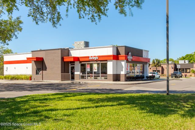 511 Trumpet Street SW, Palm Bay, FL 32908