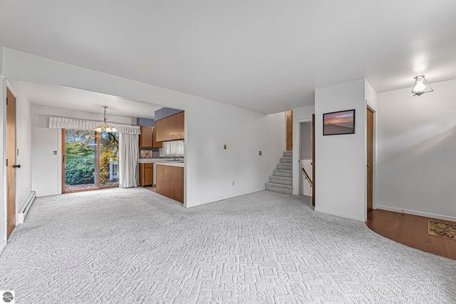 412 Wilcox Parkway, Clare, MI 48617