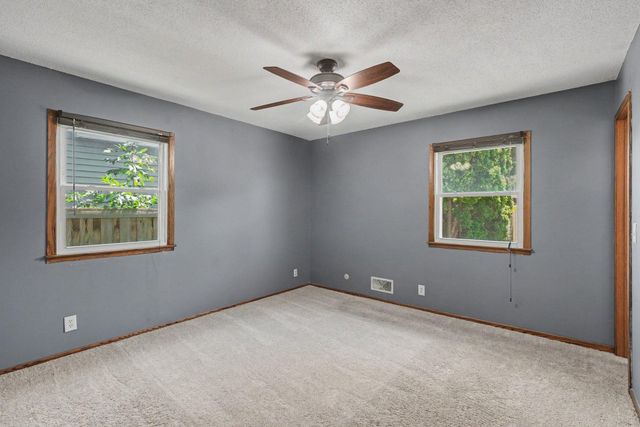 2480 14th Avenue E, North Saint Paul, MN 55109
