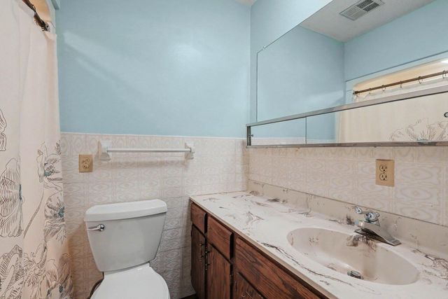 2480 14th Avenue E, North Saint Paul, MN 55109