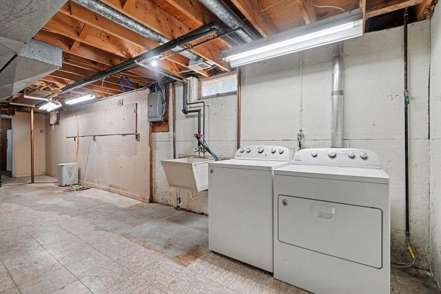 2480 14th Avenue E, North Saint Paul, MN 55109