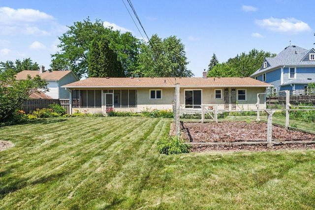 2480 14th Avenue E, North Saint Paul, MN 55109