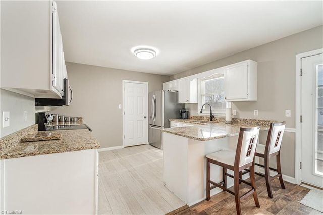 201 Rivermeade Drive, Archdale, NC 27263