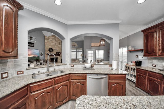 3421 Brentwood Lane, Pearland, TX 77581