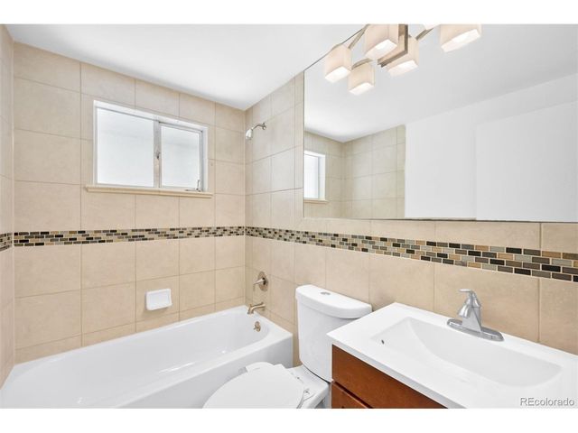 1670 S Franklin St, Denver, CO 80210