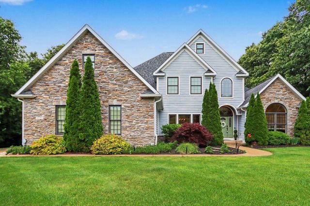 8638 Weeping Pine Lane, Texas Twp, MI 49009