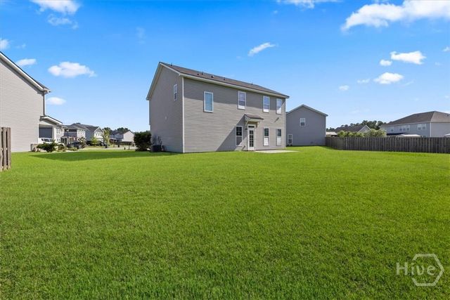 8 Chimney Court, Port Wentworth, GA 31407