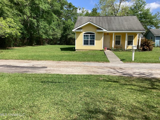 4401 Bowen Street, Moss Point, MS 39563