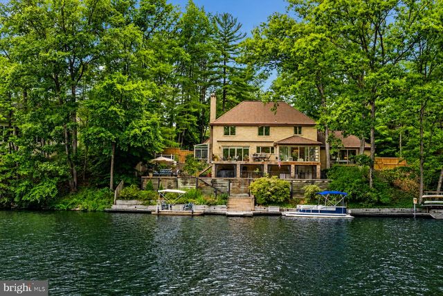 3431 GREENTREE DR, Falls Church, VA 22041