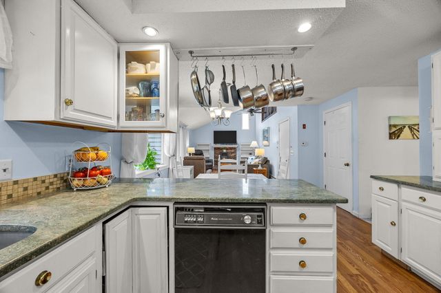 12 Beachwood Road, Bourne, MA 02532